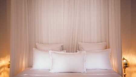 Designing a Dreamy Canopy Bed